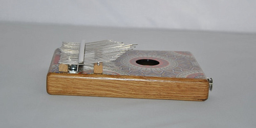 Мозеръ KMT-EA2 Требл Калимба массив дуба