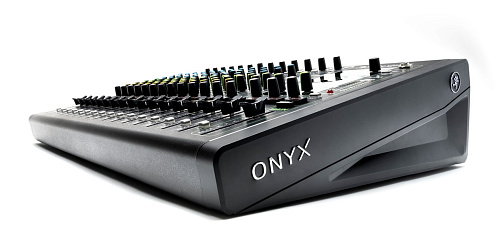 Mackie ONYX16 16-канальный микшер с поканальной записью, процессором эффектов и USB