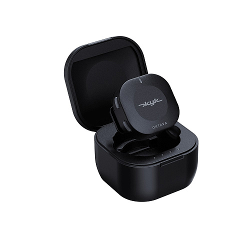 Октава ZHUK-1-CH Жук-1-Ч Беспроводная петличная микрофонная система, 1 передатчик, черная