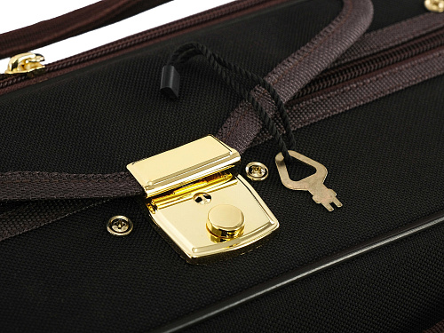 Caraya SMV-150VT Скрипка в футляре со смычком, размер 4/4