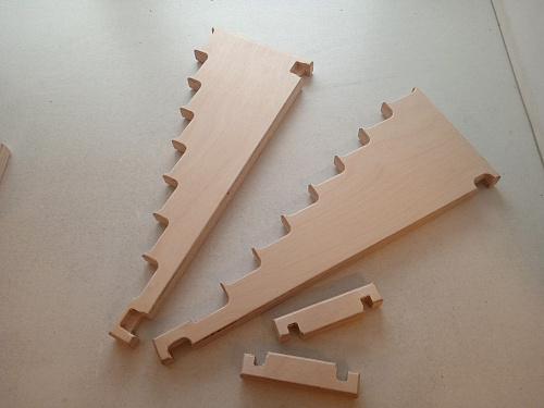 Sinkopa SGBS9 Металлофон разборный (глокеншпиль) сопрано 8 нот, с подставкой-"лесенкой"