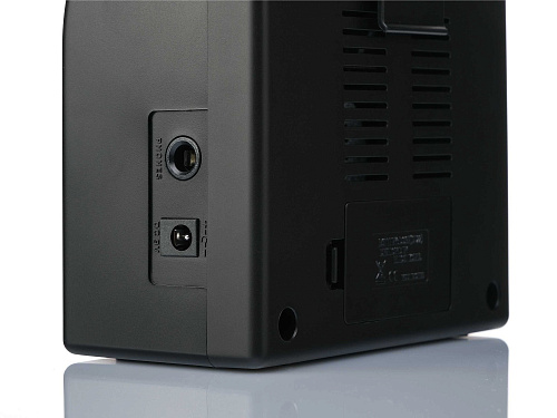 Belcat G3DC Гитарный мини-комбоусилитель, работает от батареек, 3 Вт