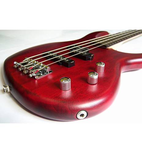 Cort Action-Bass-Plus-TR Action Series Бас-гитара, красная