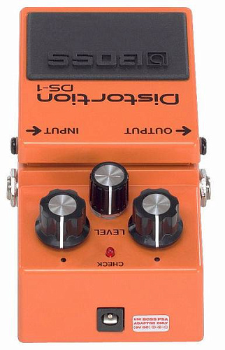 BOSS DS-1 Гитарная педаль эффектов Distortion