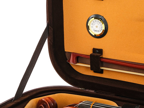 Caraya SMV-150VT Скрипка в футляре со смычком, размер 4/4